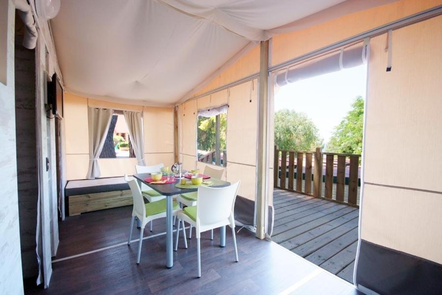 Camping Village Scaglieri Portoferraio Exterior photo