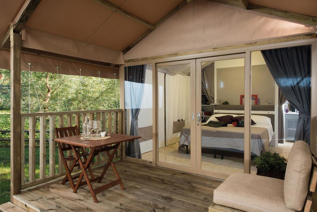 Camping Village Scaglieri Portoferraio Exterior photo