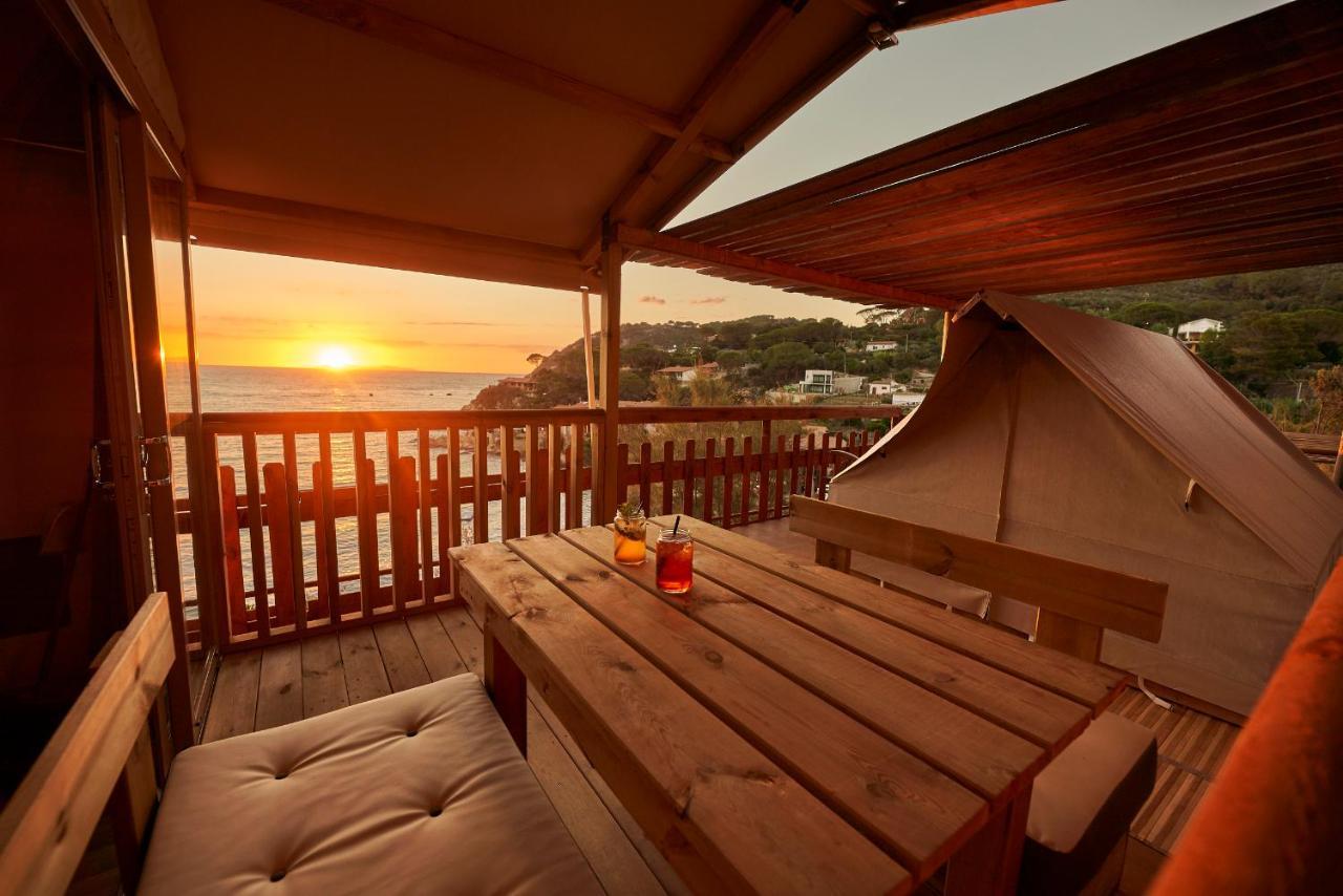 Camping Village Scaglieri Portoferraio Exterior photo