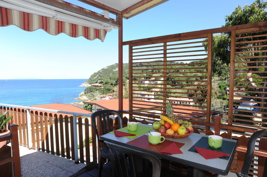 Camping Village Scaglieri Portoferraio Exterior photo