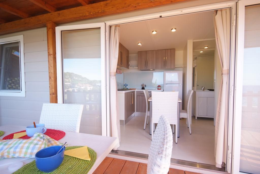 Camping Village Scaglieri Portoferraio Exterior photo